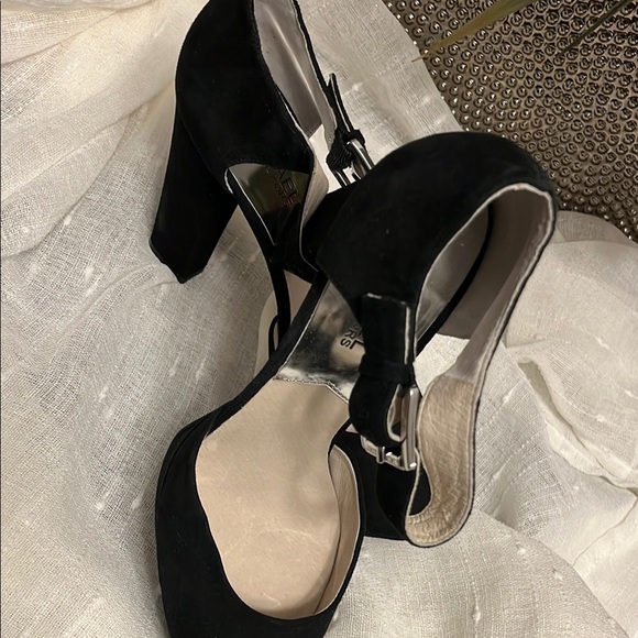 Michael Kors Black and Silver Heels - Picture 2 of 5